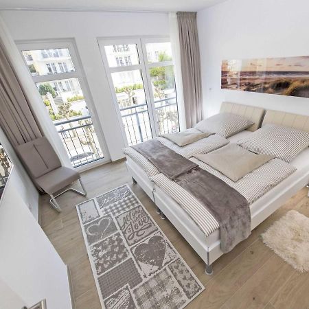 Villa Louisa In Sellin - Wg 39 Mit Balkon, Strandnah Bagian luar foto
